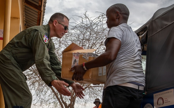 Healing hands, stronger bonds: US, Kenya teams provide care during Justified Accord 2026