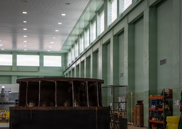 Tour of Fort Randall Dam