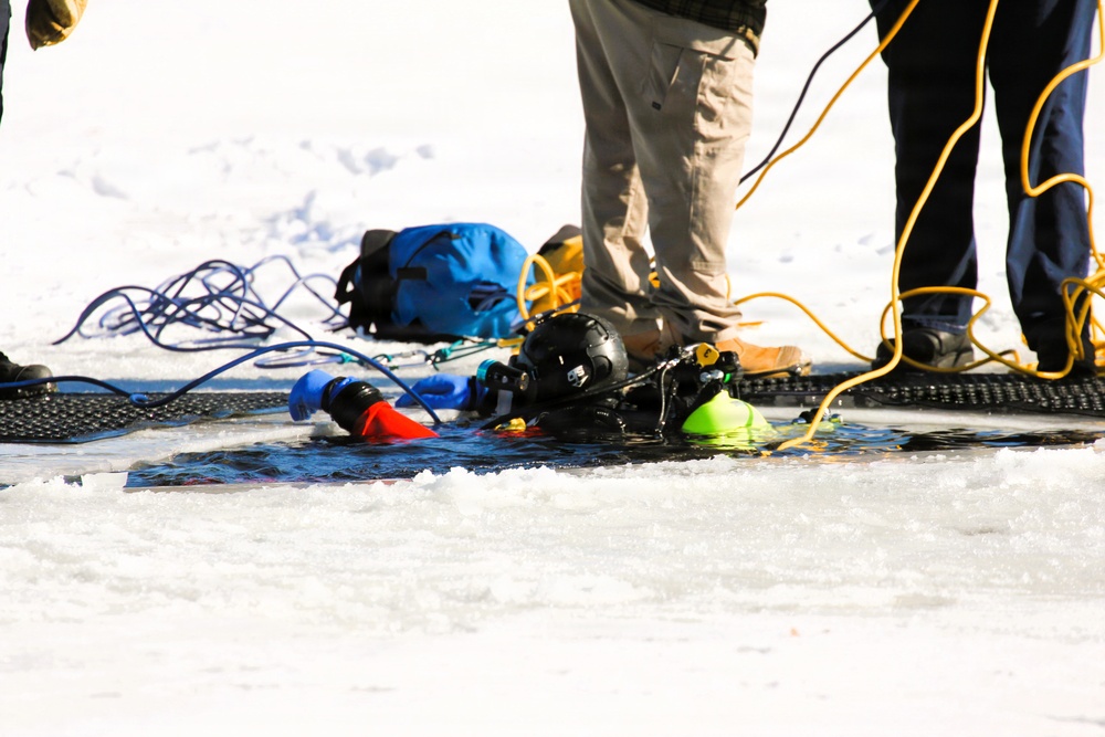 Fort McCoy’s DES Fire Department dive team brings added capability for technical rescue, more