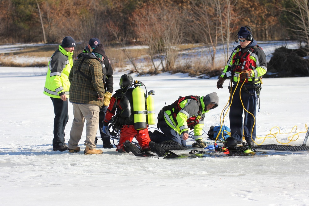 Fort McCoy’s DES Fire Department dive team brings added capability for technical rescue, more