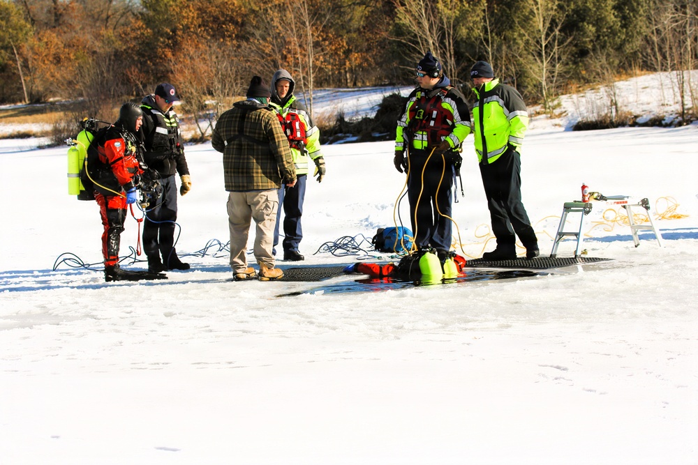 Fort McCoy’s DES Fire Department dive team brings added capability for technical rescue, more