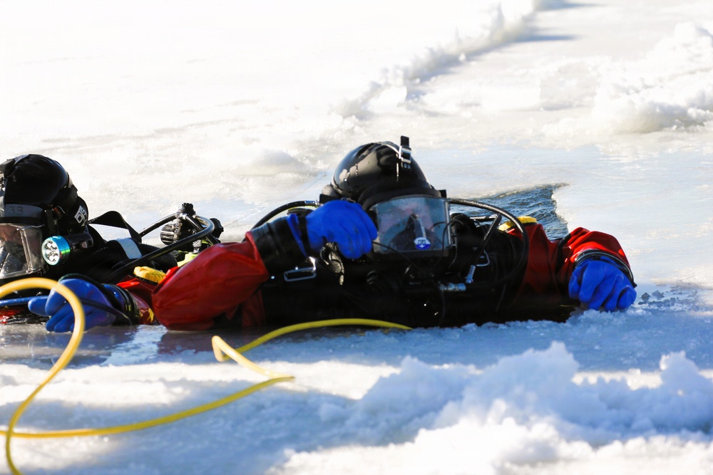 Fort McCoy’s DES Fire Department dive team brings added capability for technical rescue, more
