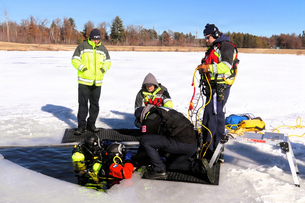Fort McCoy’s DES Fire Department dive team brings added capability for technical rescue, more