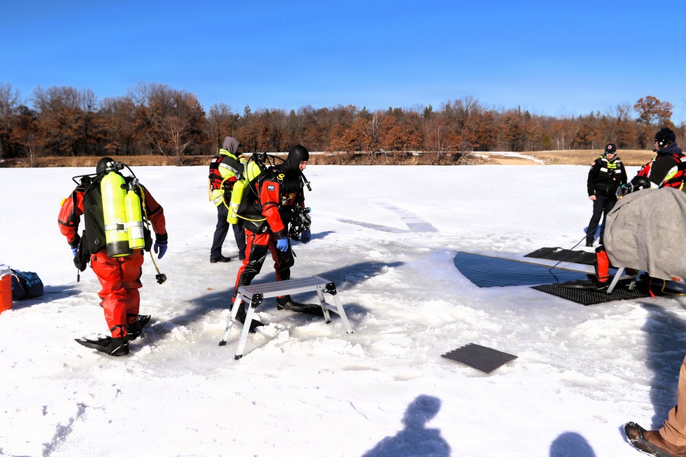 Fort McCoy’s DES Fire Department dive team brings added capability for technical rescue, more