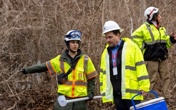 U.S. Army Corps of Engineers' Washington Aqueduct teams facilitate stormwater testing at Potomac Interceptor site