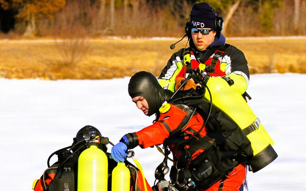 Fort McCoy’s DES Fire Department dive team brings added capability for technical rescue, more