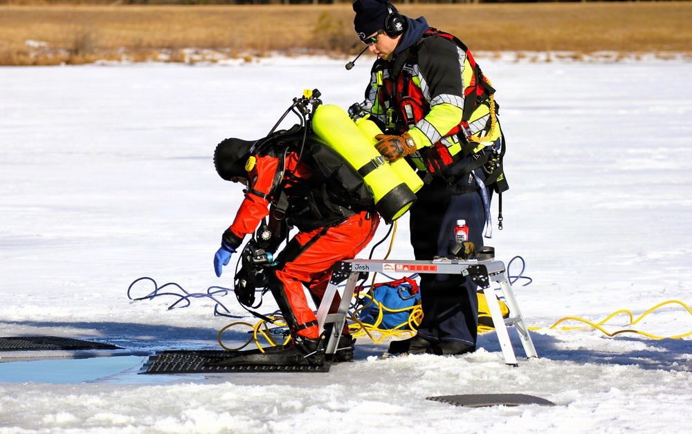 Fort McCoy’s DES Fire Department dive team brings added capability for technical rescue, more