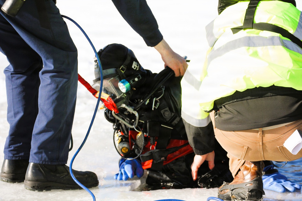 Fort McCoy’s DES Fire Department dive team brings added capability for technical rescue, more