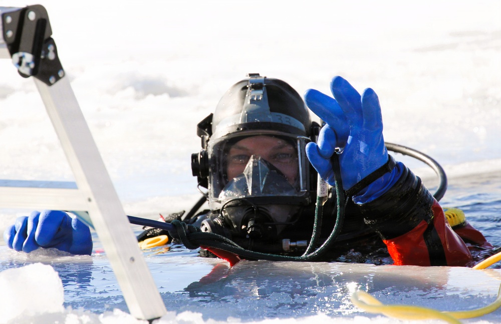 Fort McCoy’s DES Fire Department dive team brings added capability for technical rescue, more