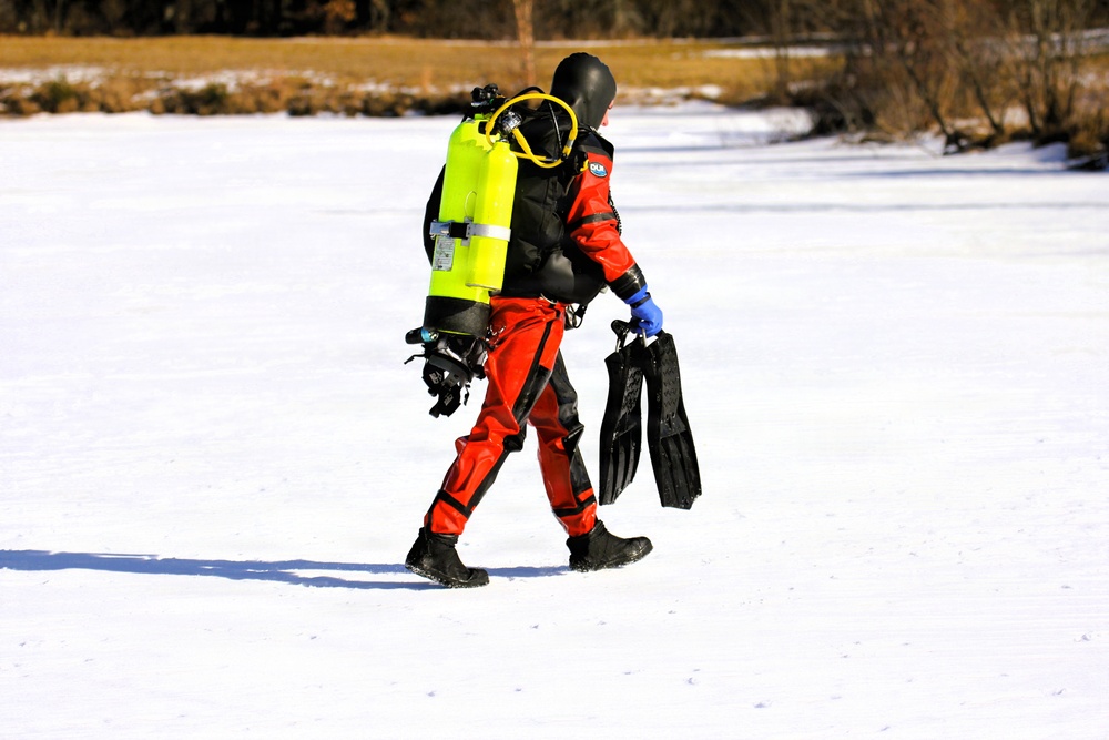 Fort McCoy’s DES Fire Department dive team brings added capability for technical rescue, more