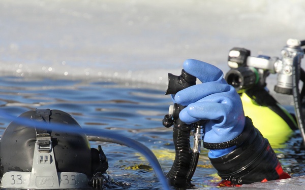 Fort McCoy’s DES Fire Department dive team brings added capability for technical rescue, more