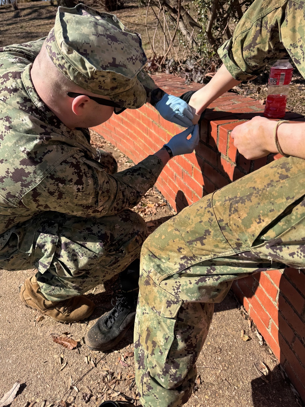 HM2 Wood Provides Medical Support to USNA During MARSOT Screener