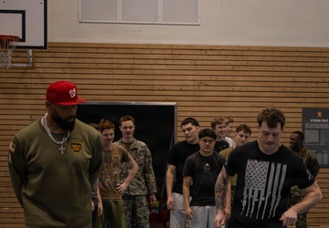 CORE26 | Washington Commanders, U.S. Marines, and Norwegian Troops Team Up for Workout in the Arctic