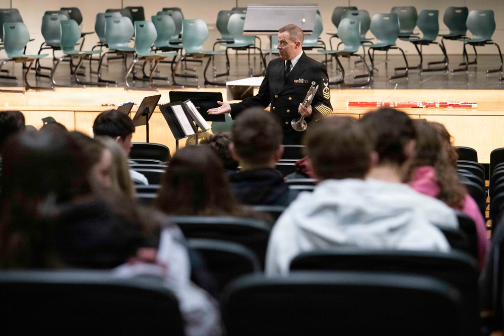 Navy Band Master Chief visits hometown high school