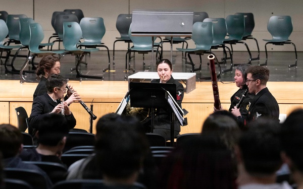 Navy Band Master Chief visits hometown high school