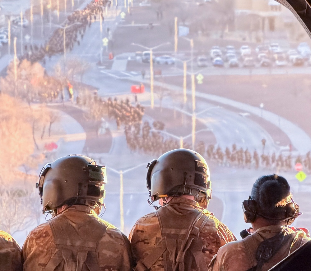 Combat Aviation Brigade, 1st Armored Division Soldiers capture a division run