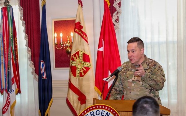 Fort Lee launches Army Emergency Relief campaign with leadership proclamation signing