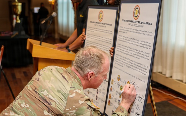 Fort Lee launches Army Emergency Relief campaign with leadership proclamation signing