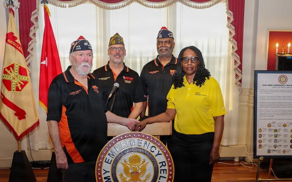 Fort Lee launches Army Emergency Relief campaign with leadership proclamation signing