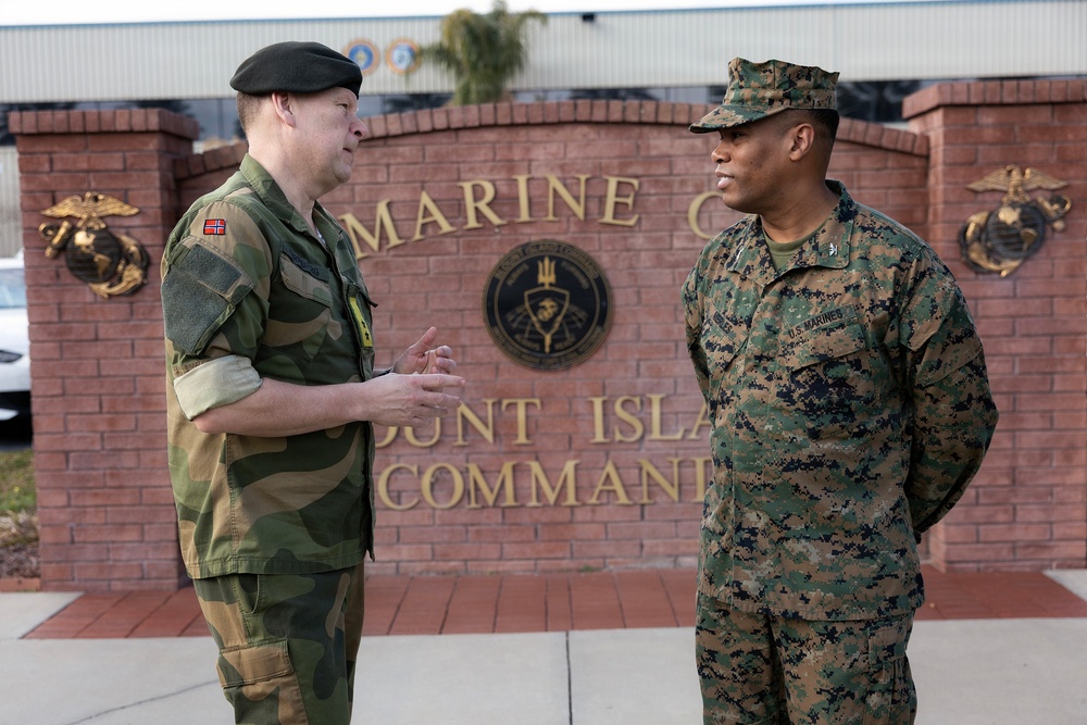 Norwegian logistics chief visits Blount Island to reinforce Arctic prepositioning partnership