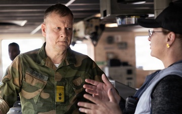 Norwegian Logistics Chief Visits Blount Island to Reinforce Arctic Prepositioning Partnership