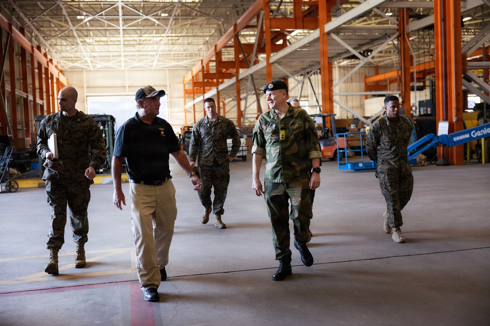 Norwegian logistics chief visits Blount Island to reinforce Arctic prepositioning partnership