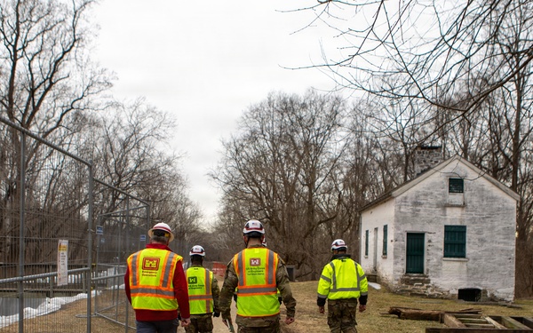 U.S. Army Corps of Engineers Deputy Commanding General visits Potomac Interceptor response