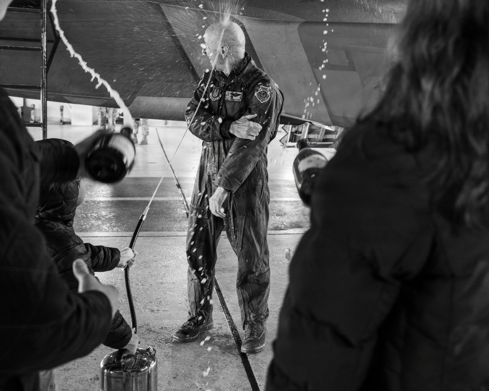 Col Budde conducts final flight as 477th FG commander