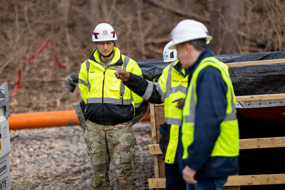 Environmental Protection Agency Administrator visits Potomac Interceptor response