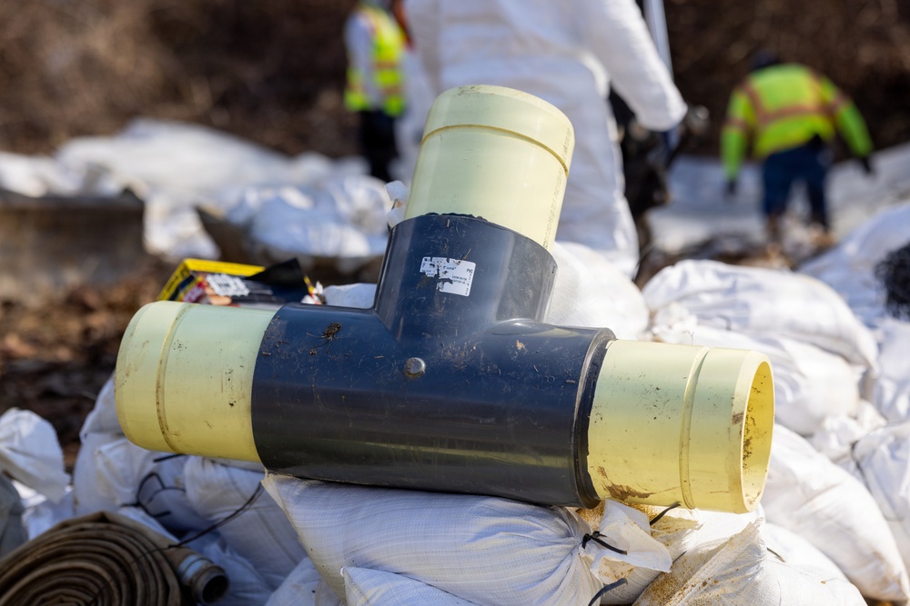 Environmental Protection Agency Administrator visits Potomac Interceptor response