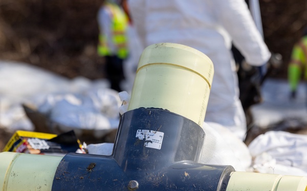 Environmental Protection Agency Administrator visits Potomac Interceptor response