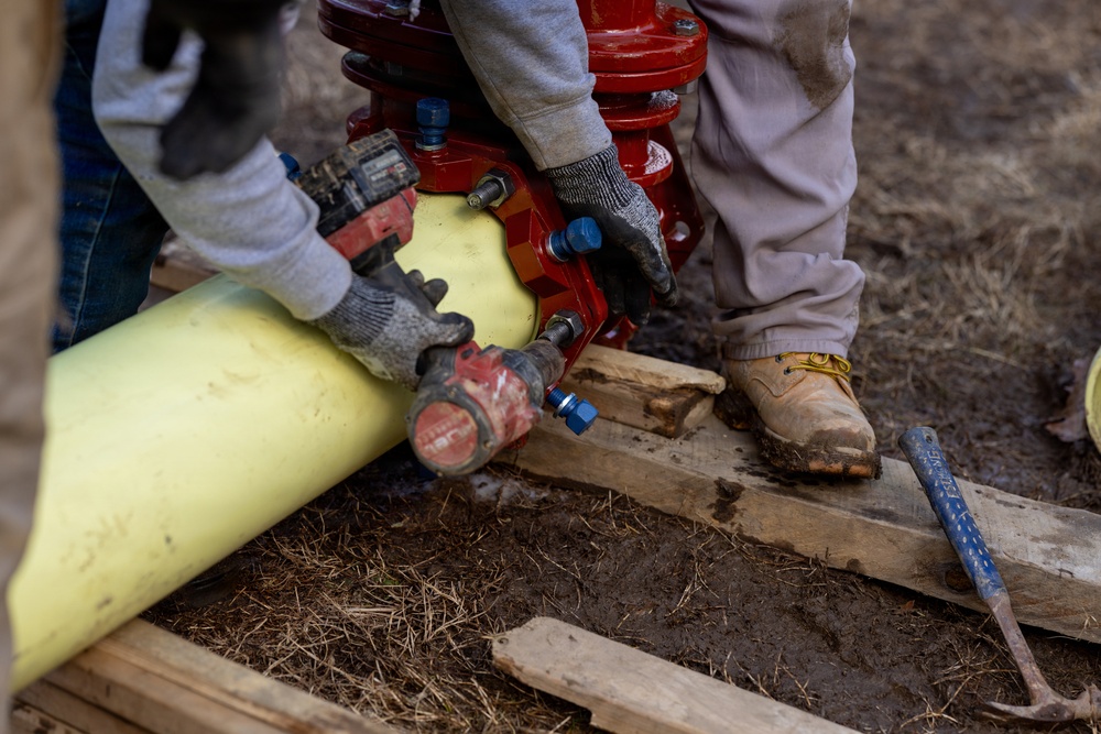 Environmental Protection Agency Administrator visits Potomac Interceptor response