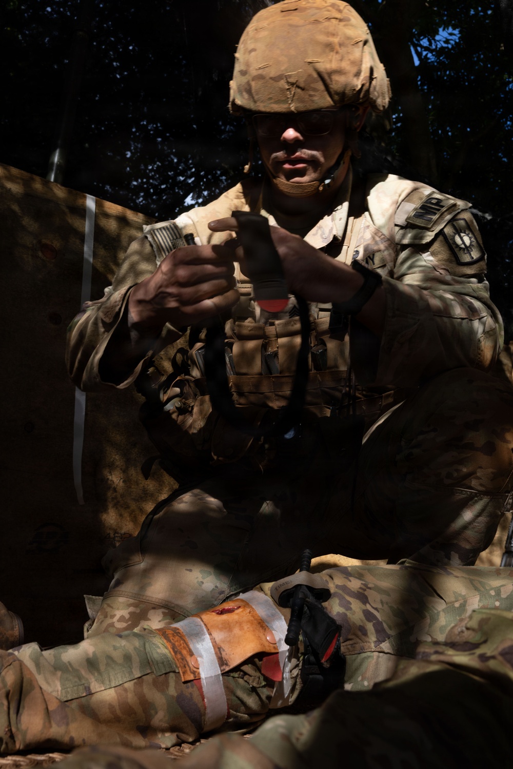 8th Theater Sustainment Command Soldiers Train for E3B Medical Lanes