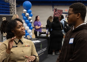 Marine flight simulator takes off from Elizabeth City State University Career Fair
