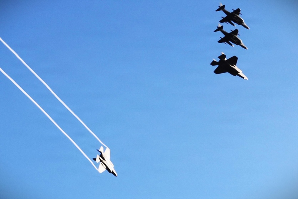 VMFA-225 and 22nd MEU conduct training together in Puerto Rico