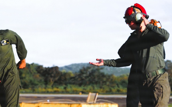 VMFA-225 and 22nd MEU conduct training together in Puerto Rico