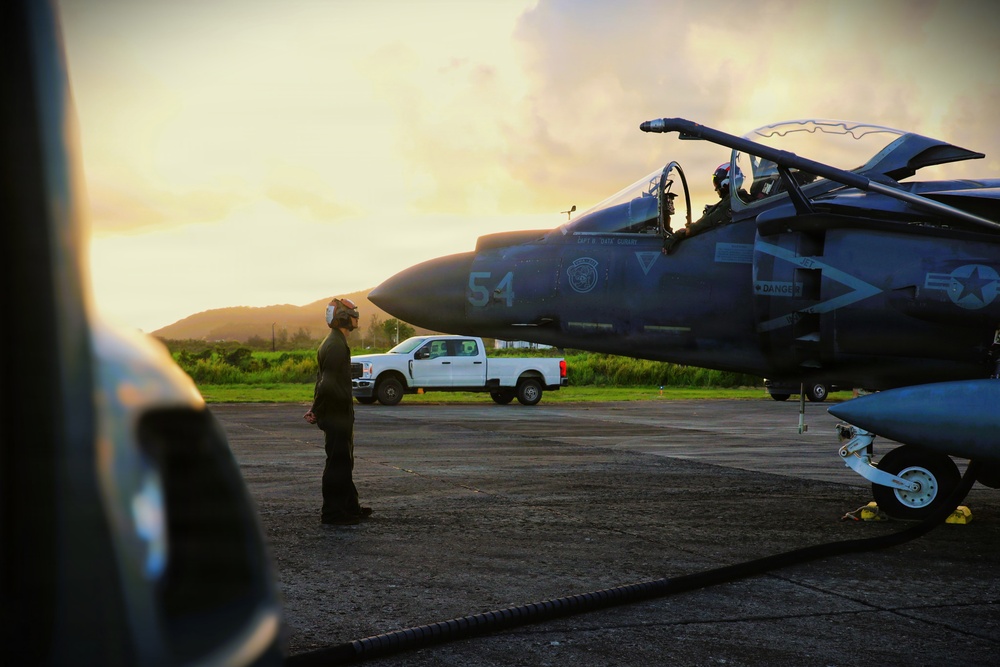 VMFA-225 and 22nd MEU conduct training together in Puerto Rico