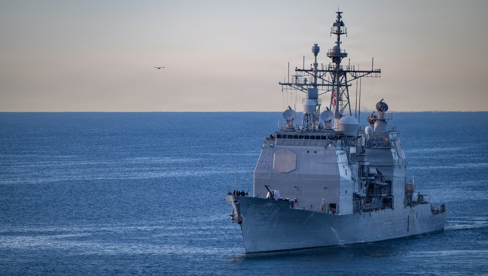 USS Chosin (CG 65) Sails Into NSWC PHD for Comprehensive Ship Groom