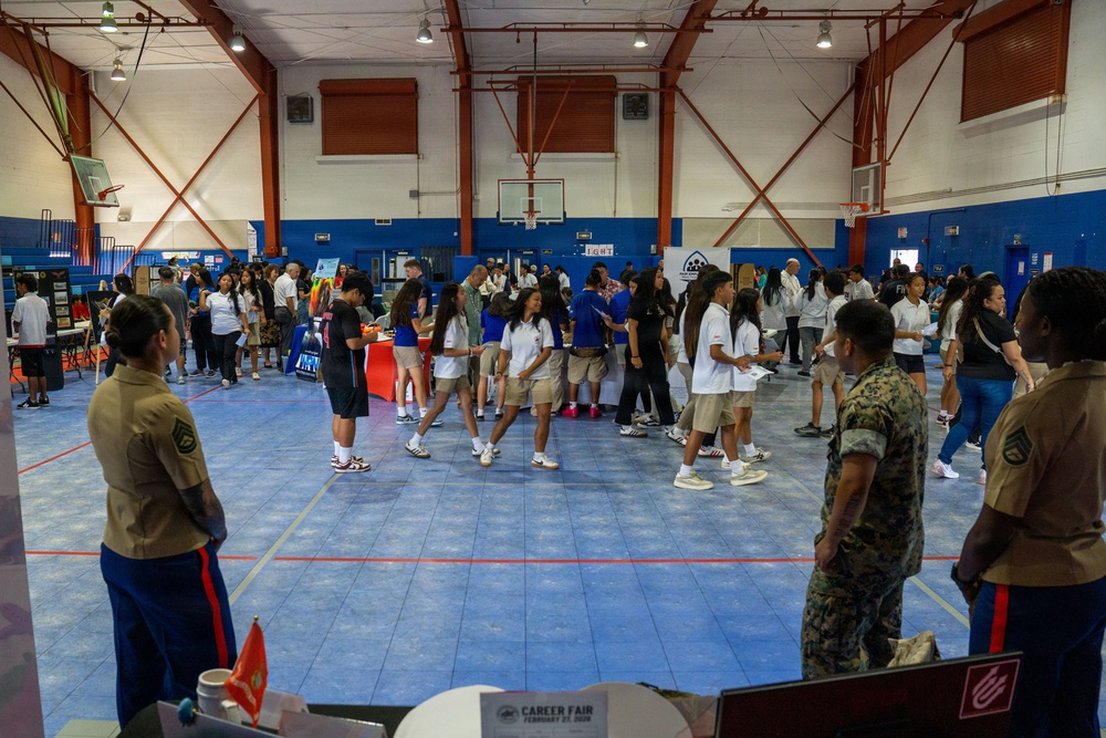 Guam Marines Inspire the Next Generation at Oceanview Middle School’s Annual Career Fair