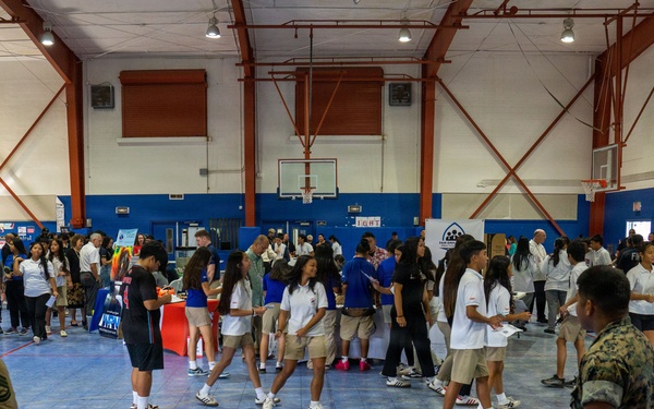 Guam Marines Inspire the Next Generation at Oceanview Middle School’s Annual Career Fair