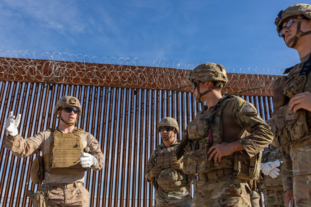 JTF-SB Marines begin training U.S. Soldiers