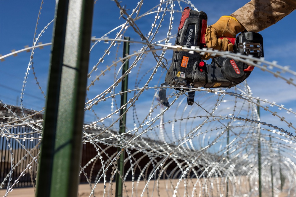 JTF-SB Marines begin training U.S. Soldiers