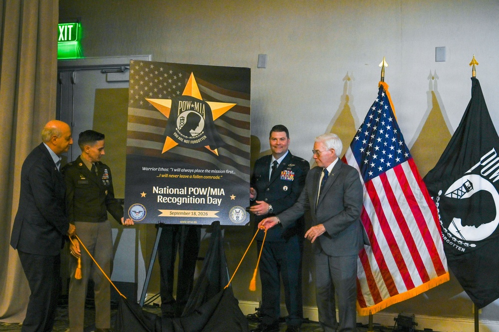 DPAA hosts Charleston Family Member Update