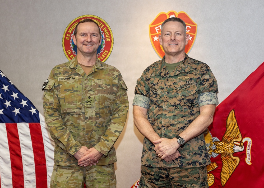 MARFORPAC deputy commander meets with USARPAC Strategy and Plans deputy commander