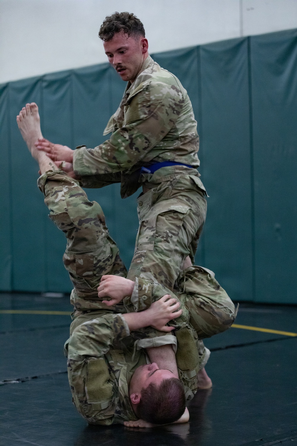 Iron Soldiers fight to win in Combatives during Torch Week