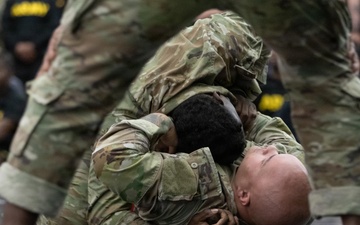 Iron Soldiers fight to win in Combatives during Torch Week