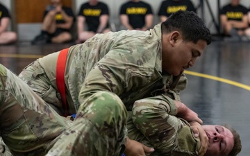 Iron Soldiers fight to win in Combatives during Torch Week