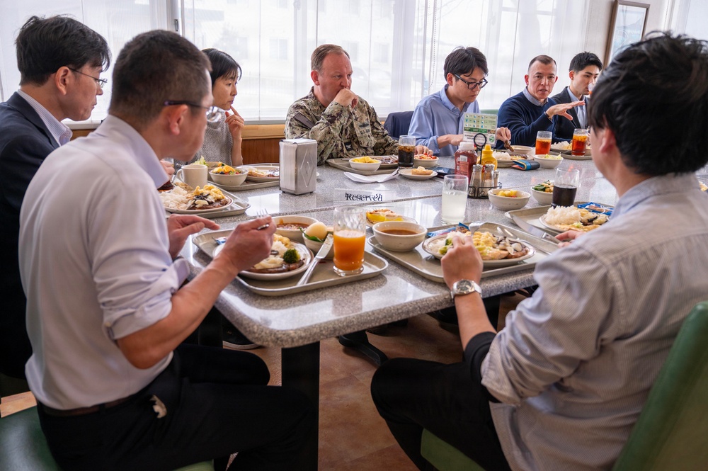 Japanese Press Members Tour CFAS