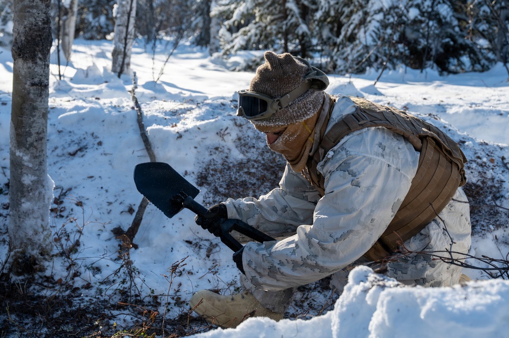 ARCTIC EDGE 2026: US Marines conduct Arctic Resiliency Training
