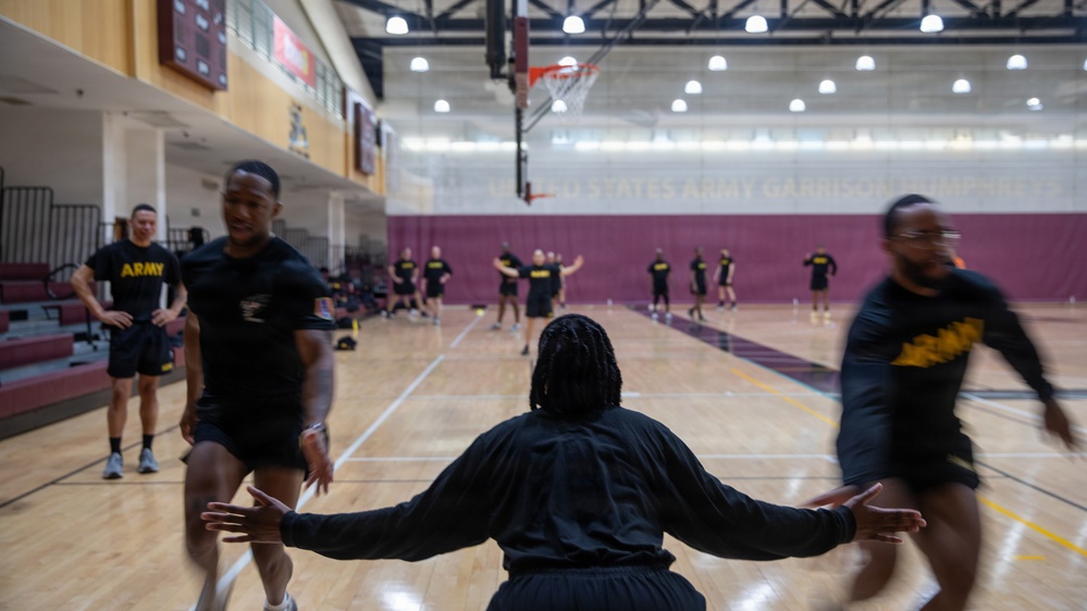 HHC Soldiers conduct CPT physical training at Camp Humphreys